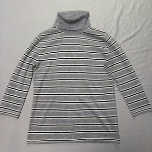 Tommy Hilfiger Gray Striped Turtleneck Sweater
